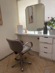 -变画·发型STUDIO