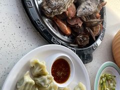 -巧克力渔家.小船海鲜胶东菜(万平口店)