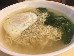 煎蛋汤面-永盈茶餐厅(中山四路店)