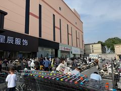 -胖东来生活广场(健康路店)
