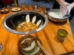 -锅来乐地锅鸡(安亭店)