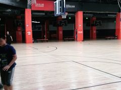 -洛克公园美式运动体验馆(唯品会合肥蜀山城市奥莱店)