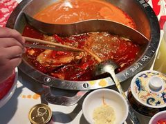 -大龙燚火锅(天安云谷店)