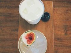 白桃雪梨米酿-知亘茶食