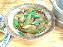 莴笋炒肉-胡师傅三下锅(汽车站店)