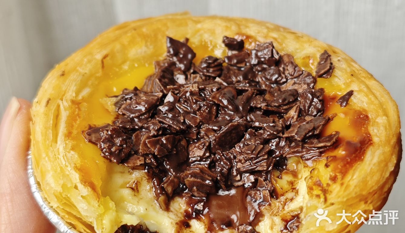 肯德基｜榛果生巧摩卡✓麦片蛋挞✓生巧圆筒✓