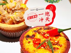 -黛汀烘焙DAINTY BAKERY(代字行合生汇店)