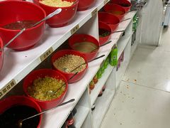 自助调料区-味香林牦牛自助火锅