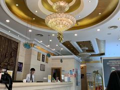 -维也纳酒店(罗湖口岸国贸东门店)