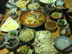 -老凯俚酸汤鱼(鸿通城店)