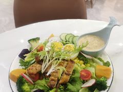 -丽莎沙拉轻食餐厅(国贸店)