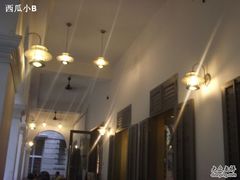 大堂-星巴克臻选(广州沙面店)