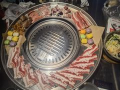 -哈哈碳都·牛肋条无限自助烤肉(宝龙店)