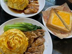 芝士滑蛋鸡扒饭-港爺茶檔·茶餐厅(东晓南路店)