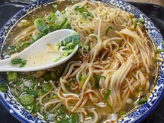 -陇上全荟兰州传统牛肉面(延吉路店)