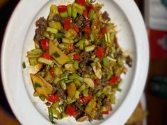 -魏铭鱼头捞饭(晋阳路店)