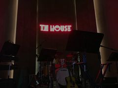 -TZ House音乐现场(来福士中心店)