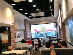 大堂-深井陈记烧鹅酒家(新填地街店)