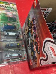 -逝水玩具折扣店