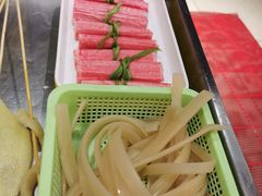 -李记称盘牛杂串串(广厦店)
