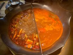 -湊湊火锅·茶憩(杭州湖滨银泰in77店)