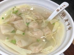 刀鱼馄饨-老半斋(福州路店)