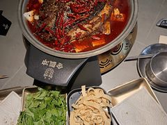 -令狐冲·炭烤活鱼(宝龙店)