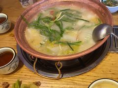 -阿婆情腊排骨火锅(金虹路店)