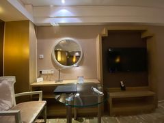 -南京双门楼宾馆(盐仓桥地铁站阅江楼店)