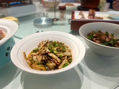 -湘知湘味(岳麓山店)