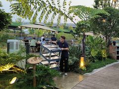 -茅草房·河畔园林火锅