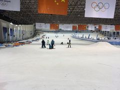 -绍兴启迪乔波冰雪世界