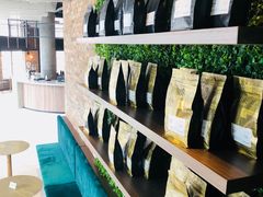 -光海书局(南京东路第一百货店)