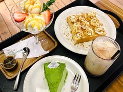 -花苑里咖啡(威远店)