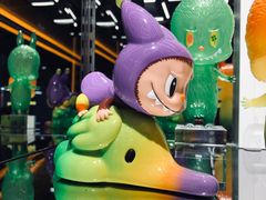 -泡泡玛特POPMART(侨福芳草地店)