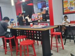 -华莱士·全鸡汉堡(坂田店)