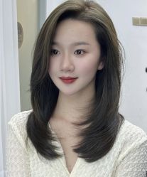 -丝语萱形象