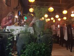 -Lanterns Vietnamese Restaurant