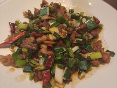 宣威小炒肉-云海肴·汽锅鸡·云南菜(高德置地店)