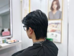 -镁连社·美联社