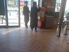 -麦当劳(杭州国际服装城店)