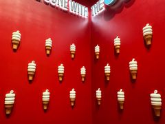 -DQ·蛋糕·冰淇淋(大宁国际商业广场店)