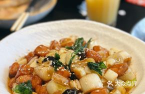 Black Garlic Pork Belly