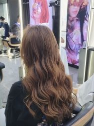 -藤野造型烫发染发