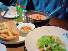 -楚天美食坊(越秀先烈中路店)
