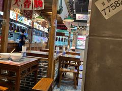 -湘下佬·老长沙吃货铺(顺成·大融城店)