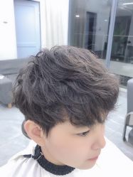 点击看大图 -COMO SALON 烫染可茉发型