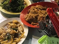 -明记烧鱼美味店