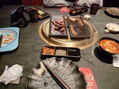 -铭牛烧肉·和牛海鲜自助(高新月牙湖店)