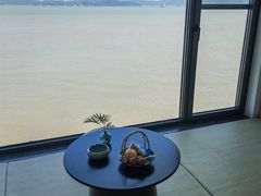 -鹰龙海畔度假酒店(咸祥店)